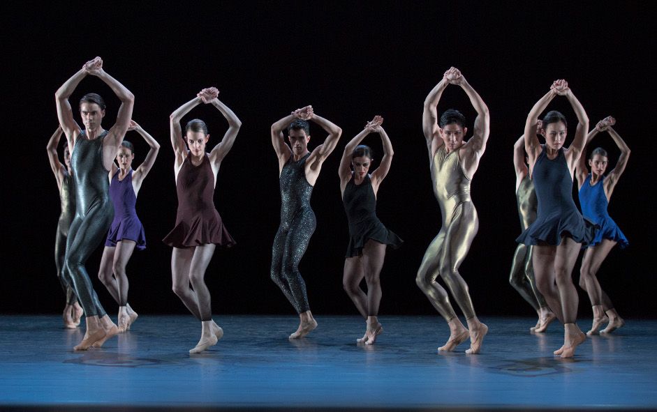 Deutsche Oper am Rhein / b.25 Two Gold Variations Ballett © Gert Weigelt