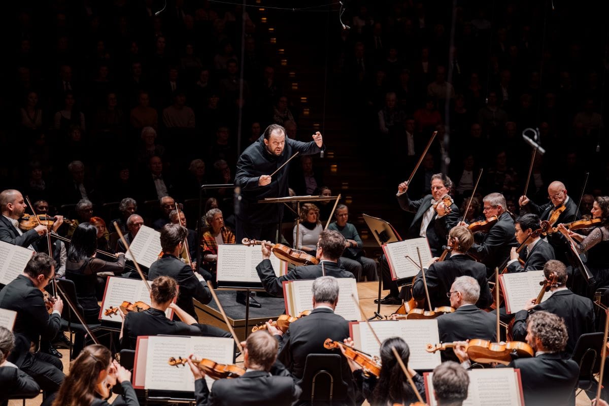 Leipzig, Gewandhaus zu Leipzig, GROSSE KONZERTE, Fokus: Gewandhauskomponist Thomas Adès, IOCO