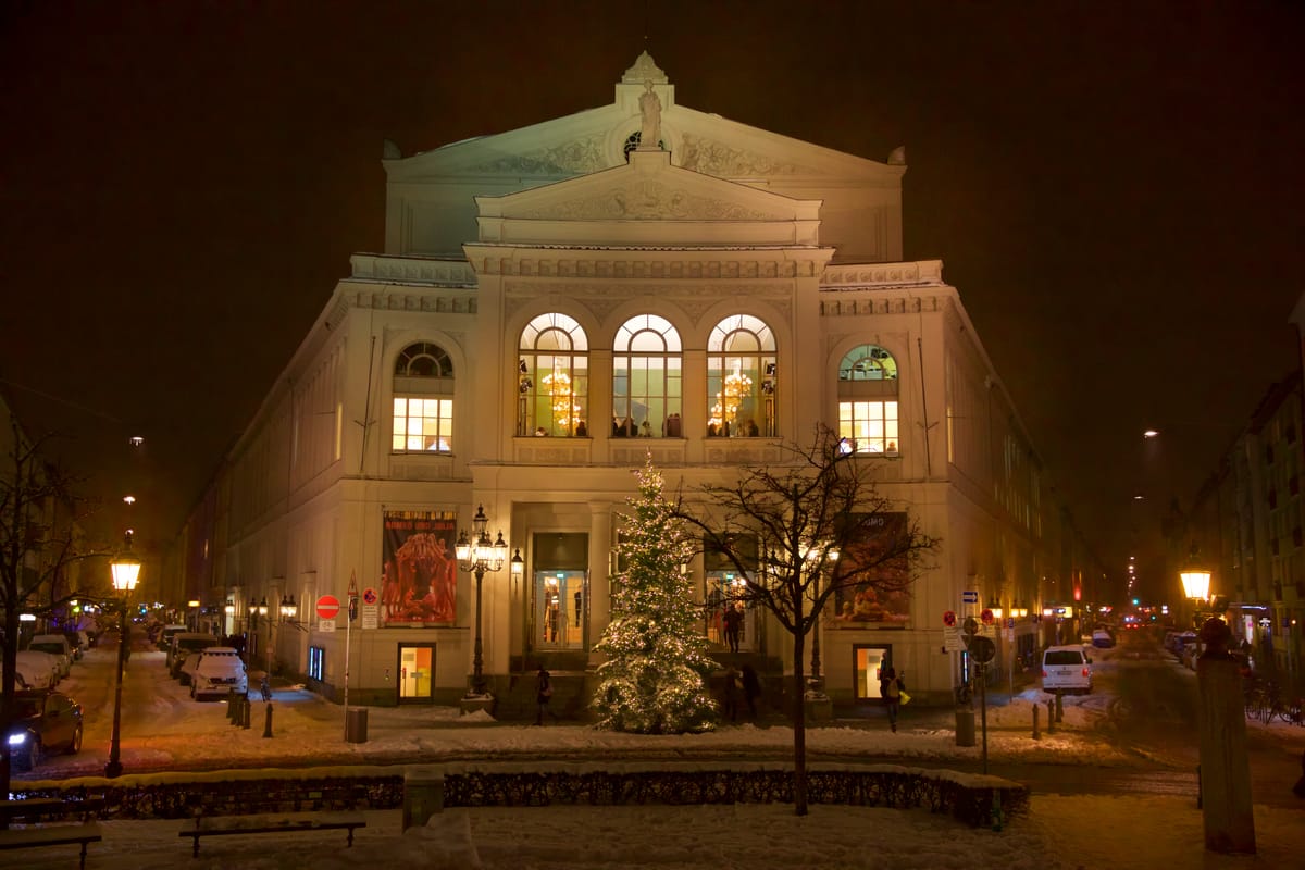 München, Gärtnerplatztheater, DIE PIRATEN VON PENZANCE – Arthur Sullivan, IOCO