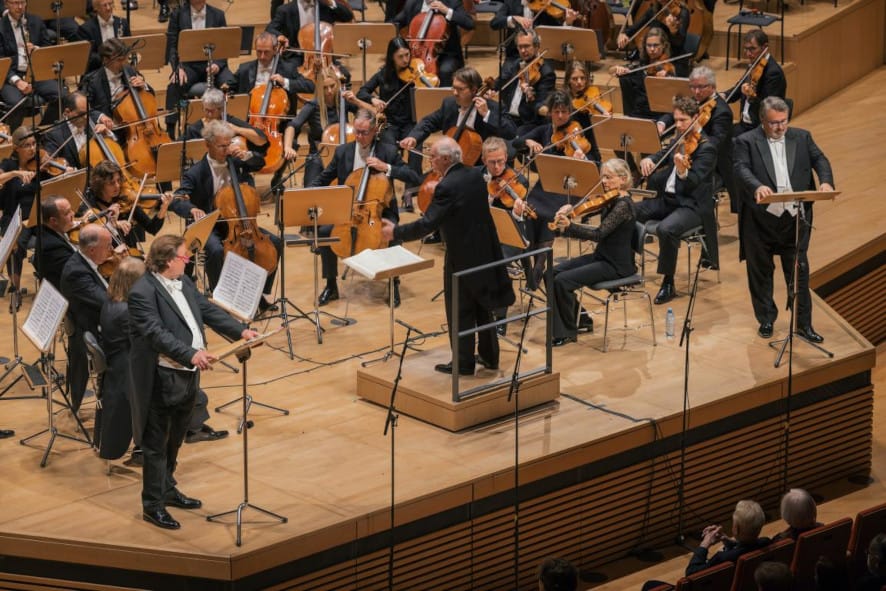 Dresden, Kulturpalast, SIEGFRIED - Dresdner Philharmonie, IOCO Kritik, 11.10.2022