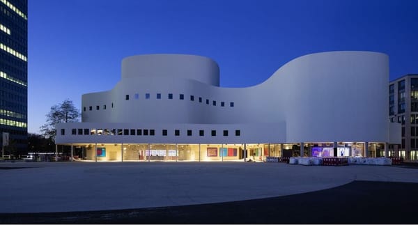 Düsseldorf, Schauspielhaus, GLAUBE, LIEBE, FUSSBALL von Jordan / Koppelmann, IOCO