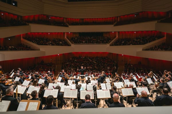 Dresden, Kulturpalast, SINFONIEKONZERT DRESDENER PHILHARMONIE, IOCO