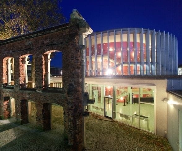 Münster, im Kleinen Haus des Theaters Münster, ENDSIEG - Elfriede Jelinek IOCO