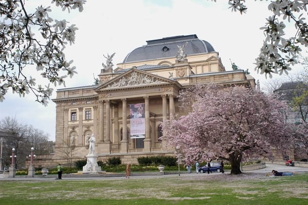 Wiesbaden, Hessisches Staatstheater, Der Rosenkavalier – Richard Strauss, IOCO Kritik, 15.11.2019