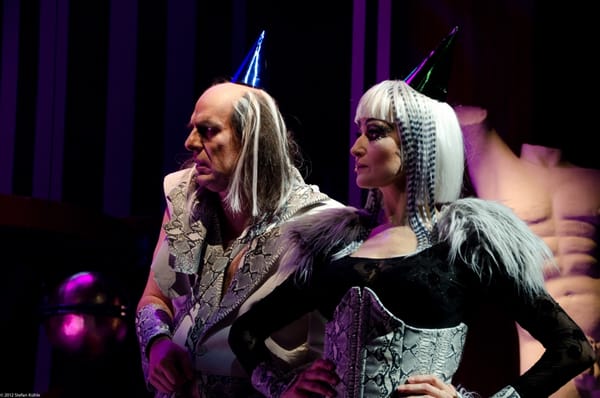 Hagen, Theater Hagen, Rocky Horror Show: Das Theater bebte, IOCO Kritik, 14.01.2012