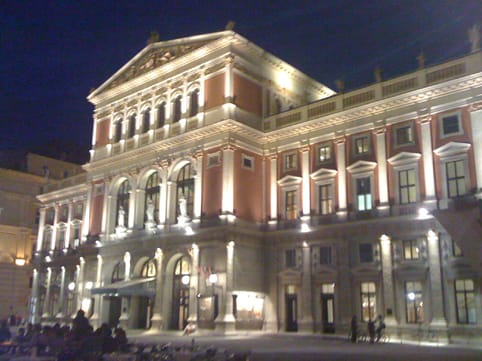 Wien, Wiener Staatsoper, Philharmoniker und Staatsoper - Kooperation mit Befindlichkeiten, IOCO Aktuell, 15.02.2011