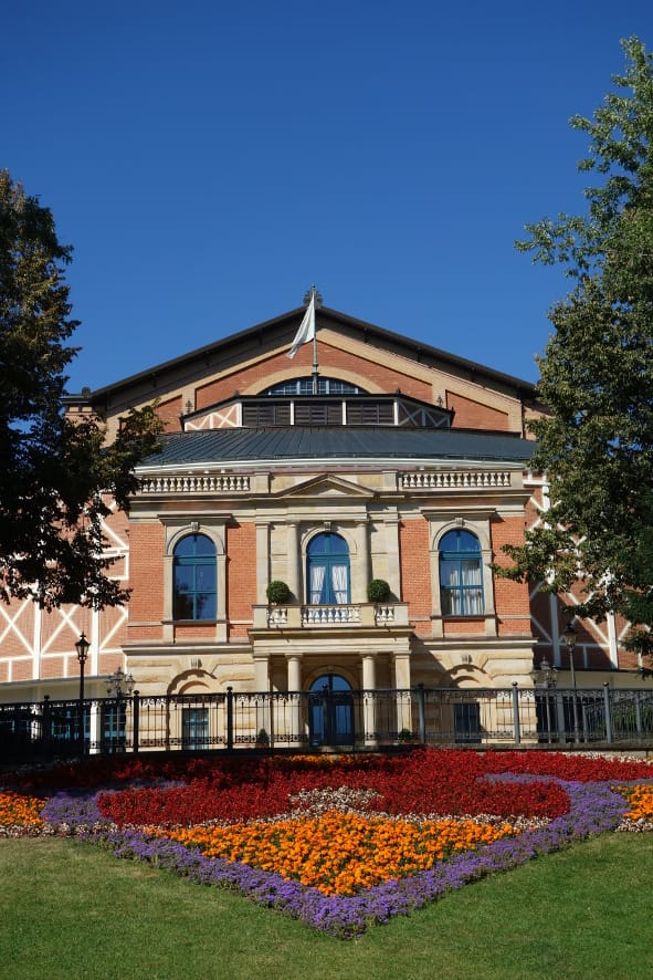 Bayreuth, Bayreuther Festspiele, Die 99. Richard-Wagner-Festspiele - Ein Clan - ein Kult, IOCO Aktuell, 29.08.2010