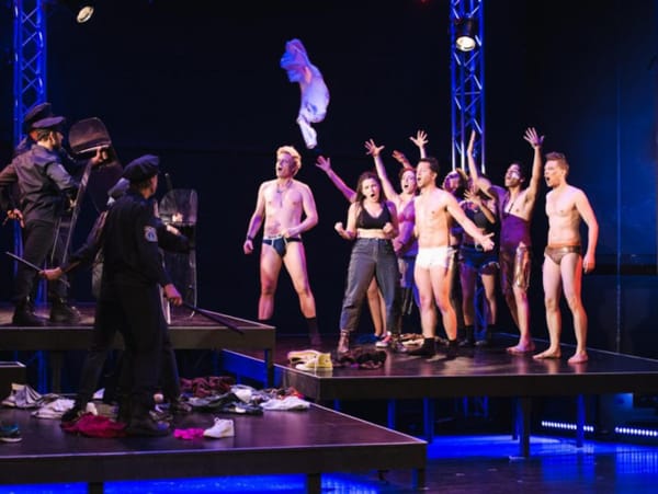 Hamburg, Altonaer Theater, HAIR - Musical von Galt MacDermot, IOCO Kritik, 10.01.2022