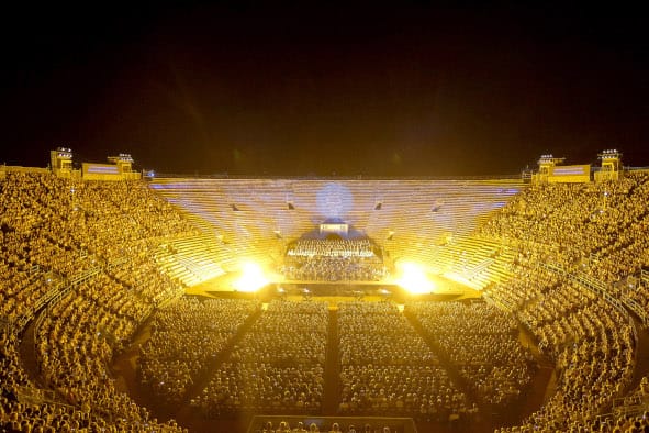 Verona, Arena di Verona, AIDA, CARMEN, RIGOLETTO - 100 Jahre Oper in der Arena, IOCO Aktuell, 03.03.2023