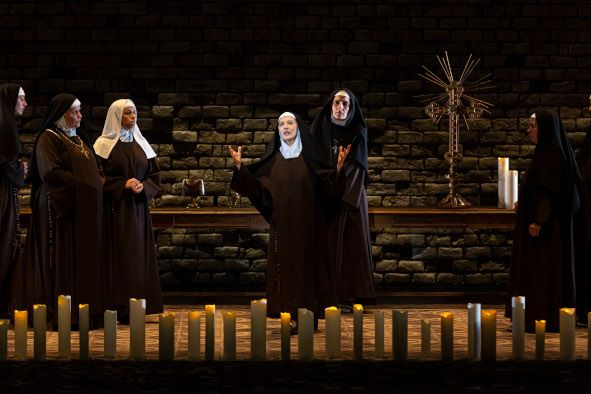 Opéra National de Bordeaux / DIALOGUES DES CARMÉLITES hier Marie-Andrée Bouchard-Lesieur (Mère Marie de l'Incarnation), Lila Dufy (Sœur Constance de Saint-Denis), Patrizia Ciofi (Madame Lidoine), Gaëlle Flores (Mère Jeanne de l'Enfant Jésus) © Eric Bouloumie